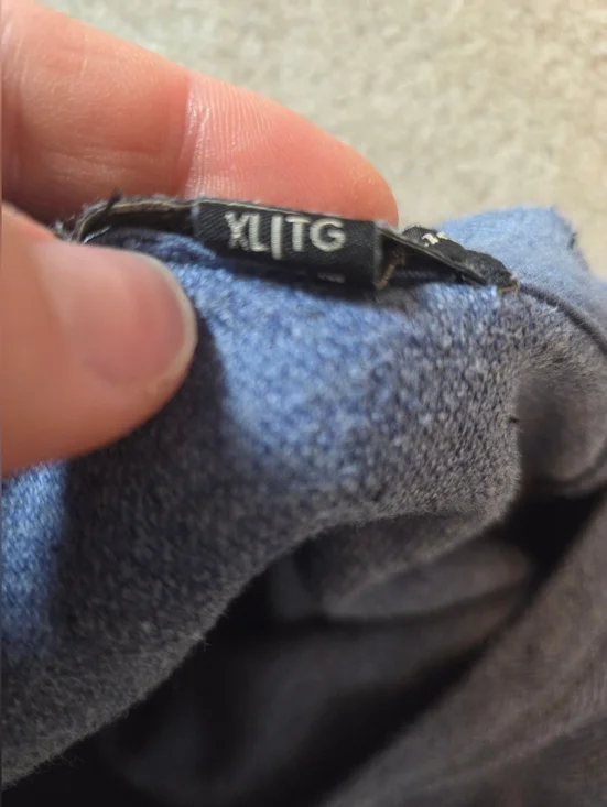 Banana Republic Men's Cotton Blend Sweater - Picture 4 of 6